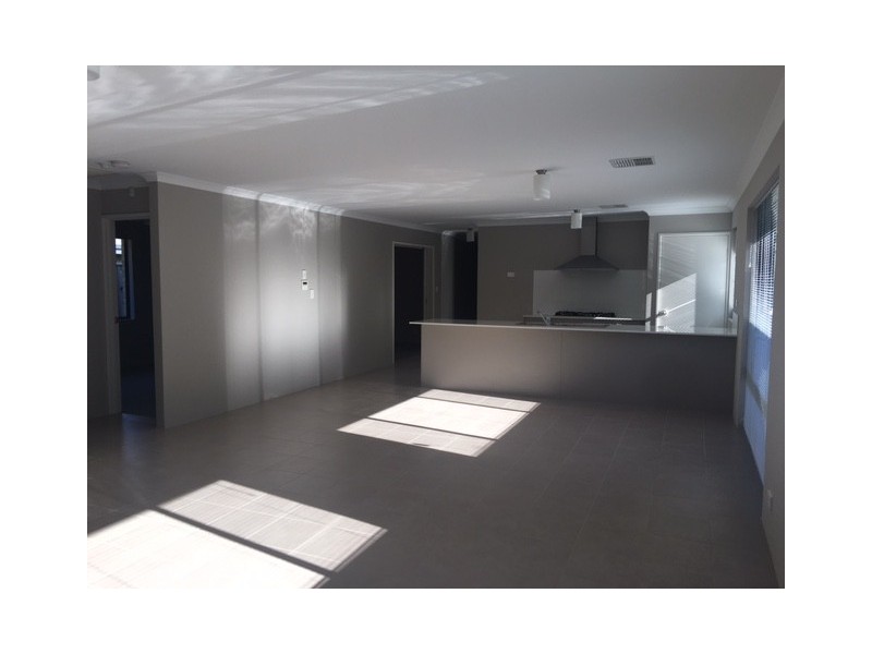 51 Litchfield Circle WANDI, Wandi WA 6167