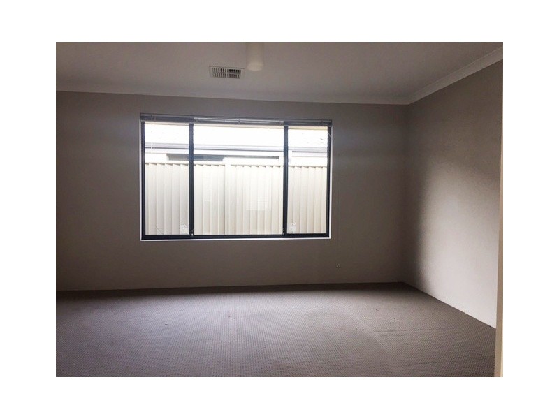 51 Litchfield Circle WANDI, Wandi WA 6167