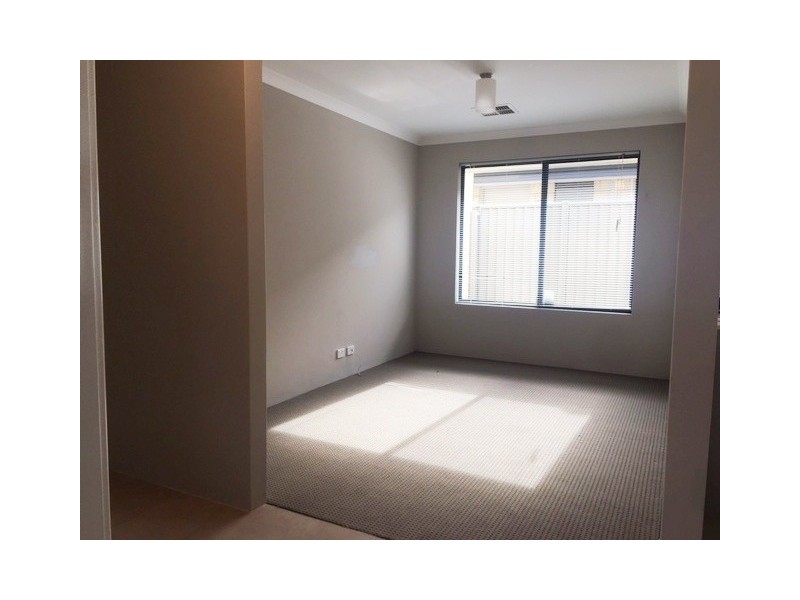 51 Litchfield Circle WANDI, Wandi WA 6167