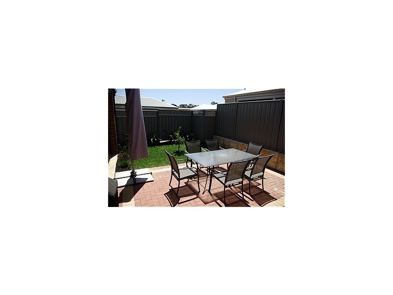 58  Abingdon Crescent, Wellard WA 6170