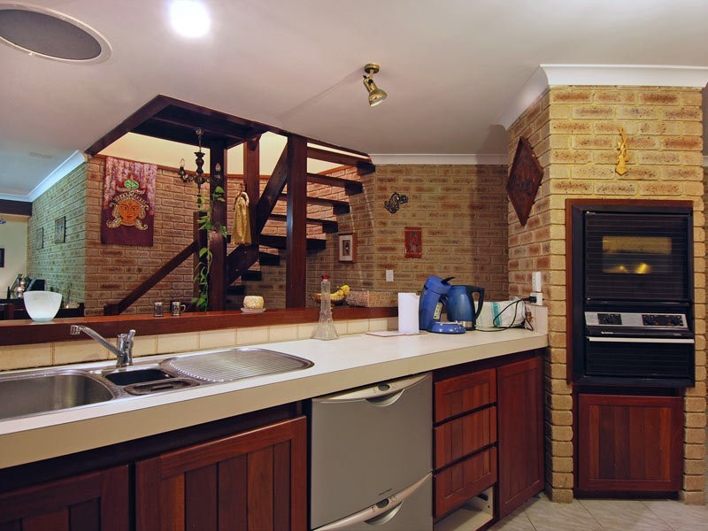 43 Paterson Gardens, Winthrop WA 6150