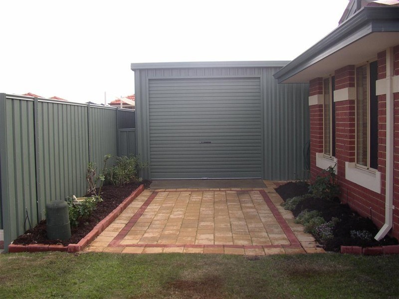 2 Heath Close, Atwell WA 6164