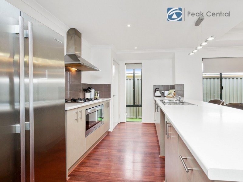 7 Mayor Street, Harrisdale WA 6112