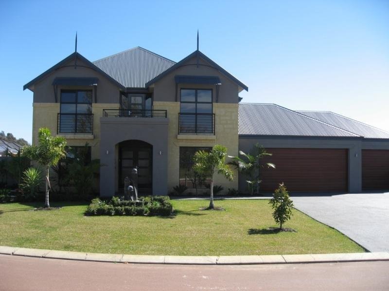 19 Pebble Bush Drive, Canning Vale WA 6155