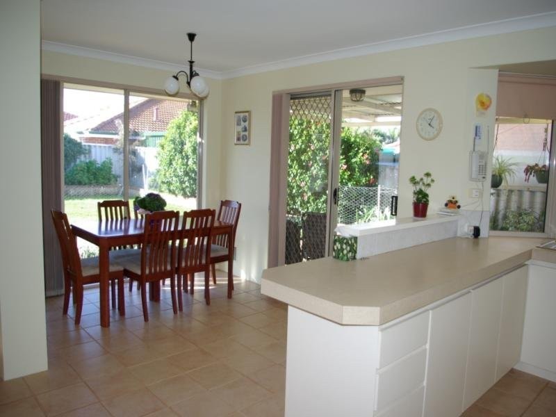 11 Dreier Court, Atwell WA 6164