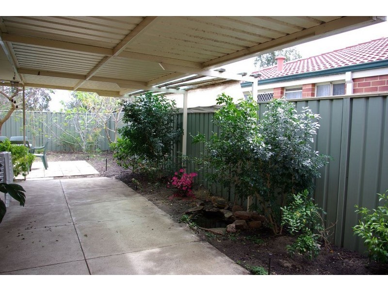 16 Wah Court, Atwell WA 6164