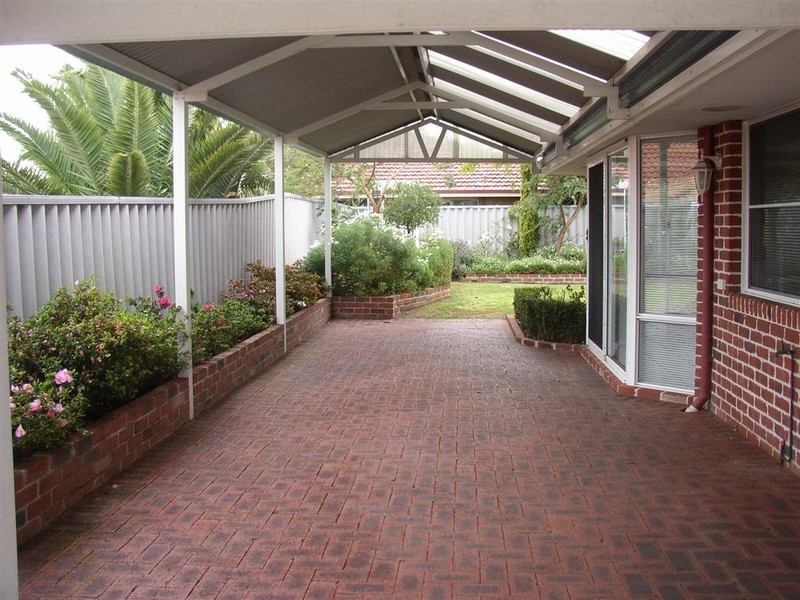 25 Freshwater Drive, Atwell WA 6164