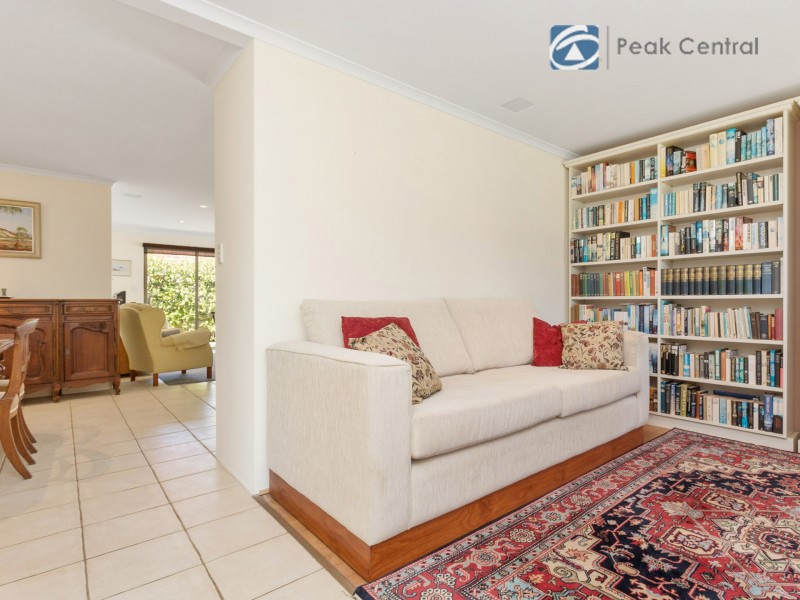 86A Kitchener Road, Alfred Cove WA 6154