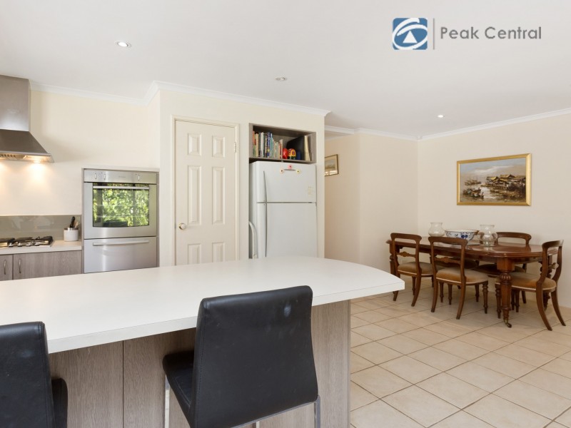 86A Kitchener Road, Alfred Cove WA 6154