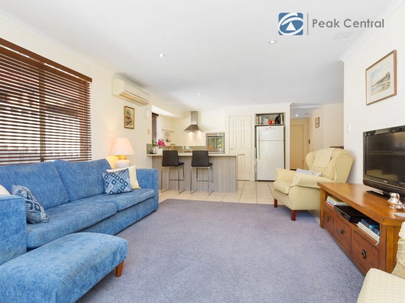 86A Kitchener Road, Alfred Cove WA 6154