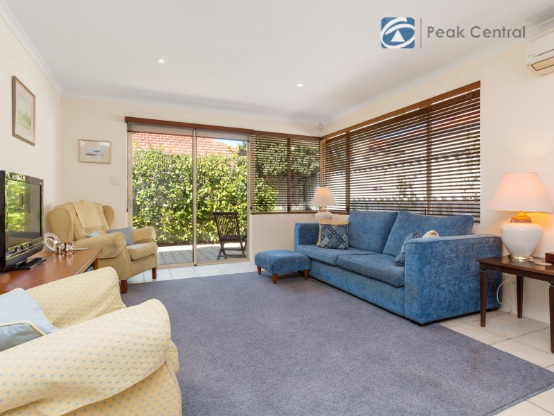 86A Kitchener Road, Alfred Cove WA 6154
