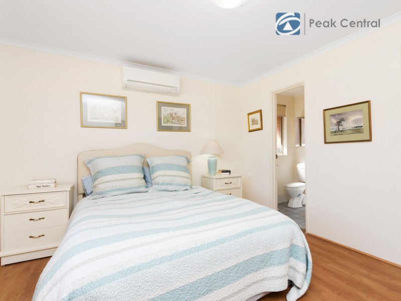 86A Kitchener Road, Alfred Cove WA 6154