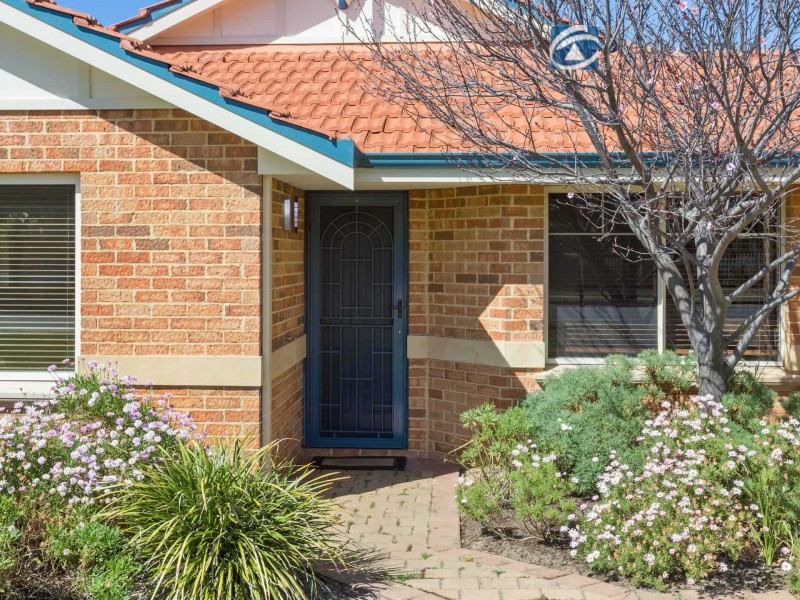 86A Kitchener Road, Alfred Cove WA 6154