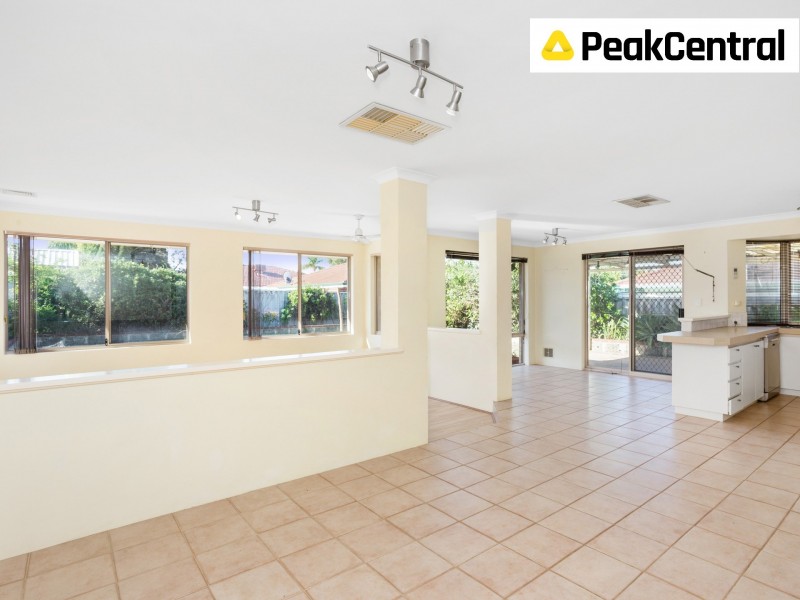 11 Dreier Court, Atwell WA 6164