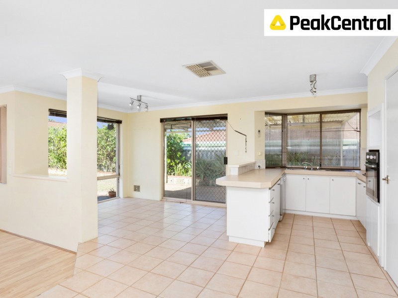 11 Dreier Court, Atwell WA 6164