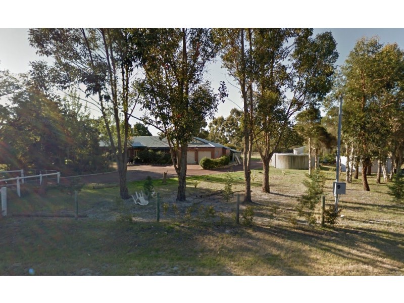 146 Foxton Drive, Oakford WA 6121