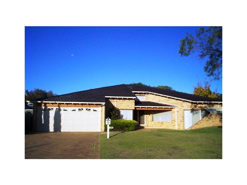19 Kingsmill Gardens, Winthrop WA 6150