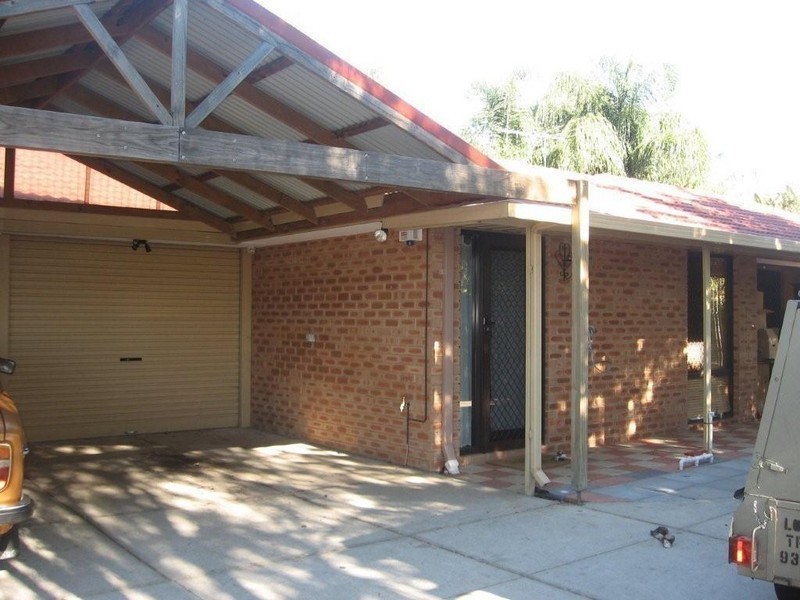 14B Blacksmith Court, Bibra Lake WA 6163