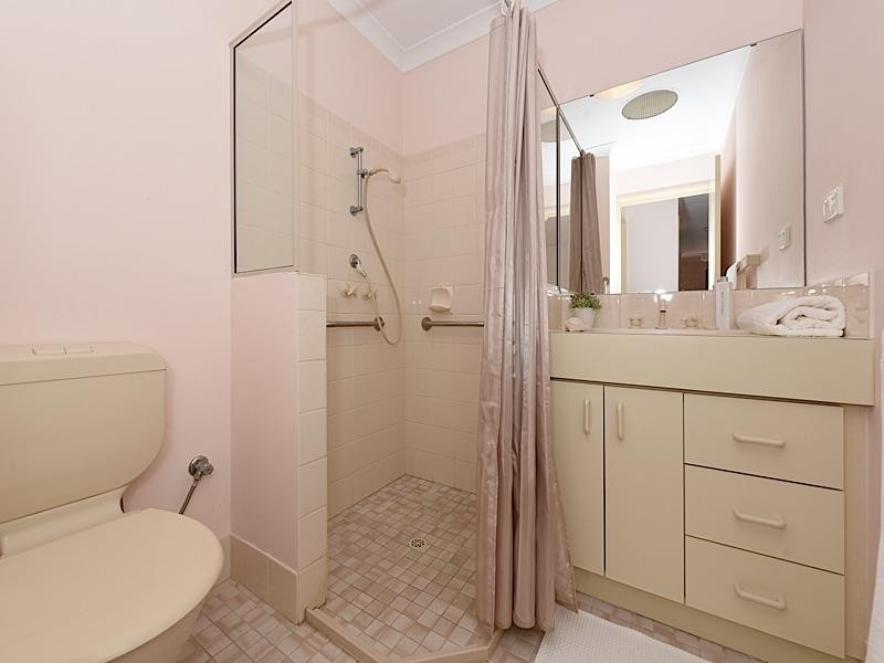Unit 6 Argyle Place, Yangebup WA 6164