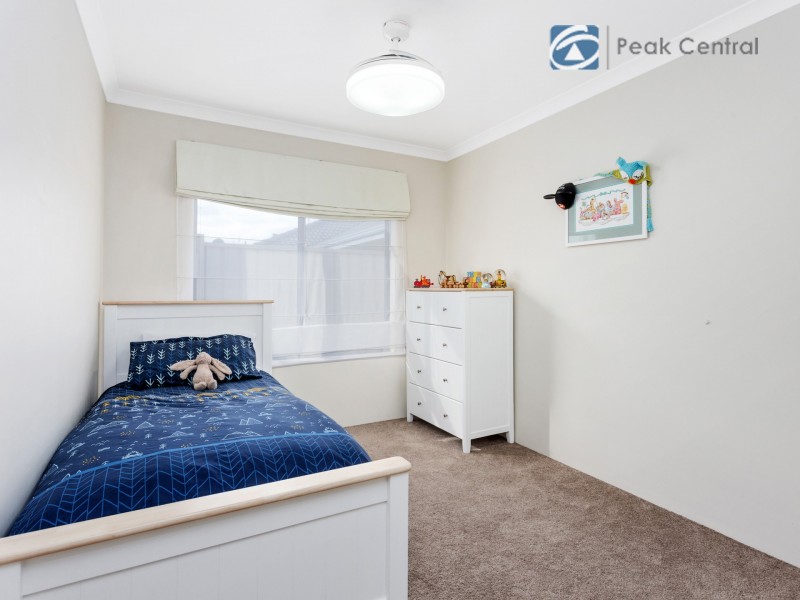 223 Bartram Road, Atwell WA 6164