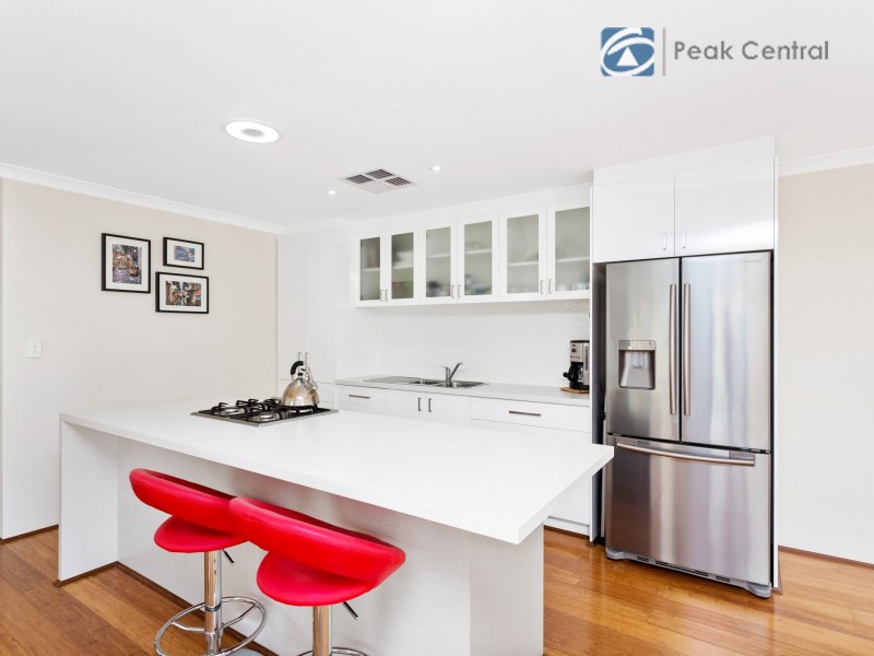 223 Bartram Road, Atwell WA 6164