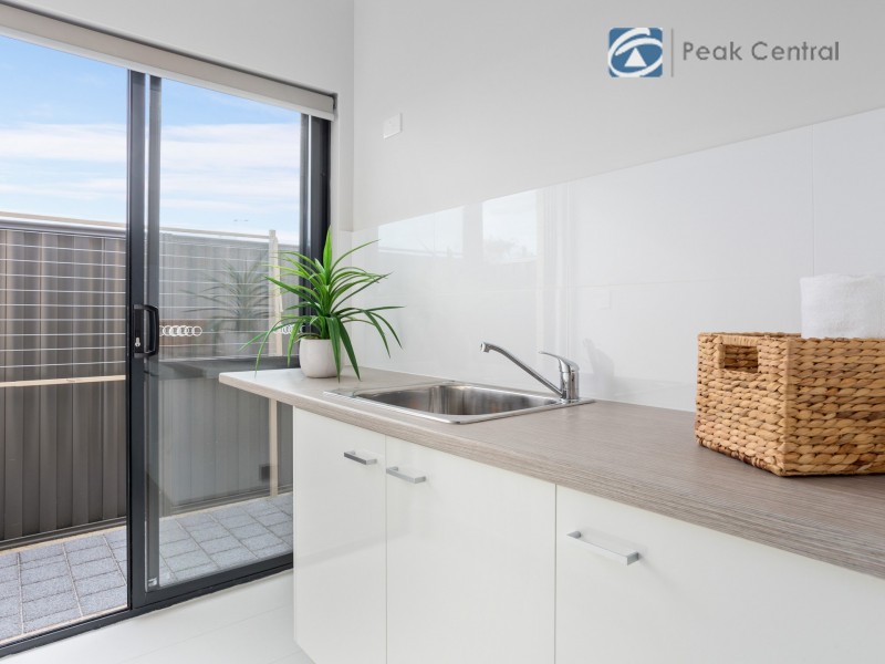 10 Citrine Street, Banjup WA 6164