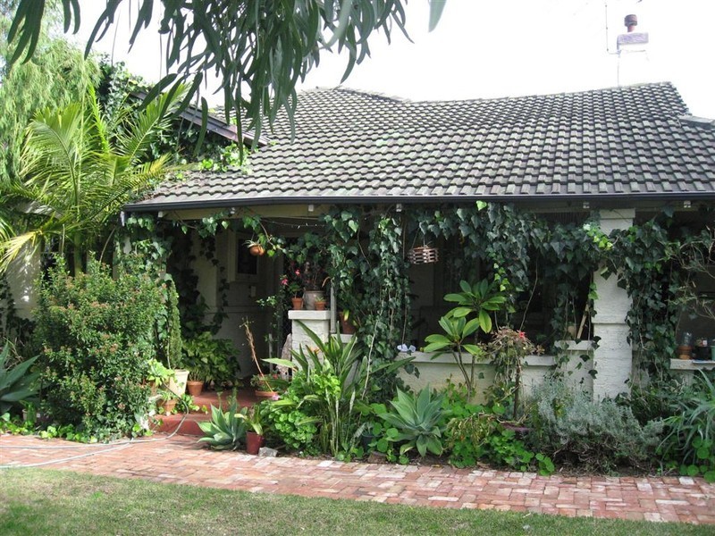 47  Raleigh Street, Carlisle WA 6101
