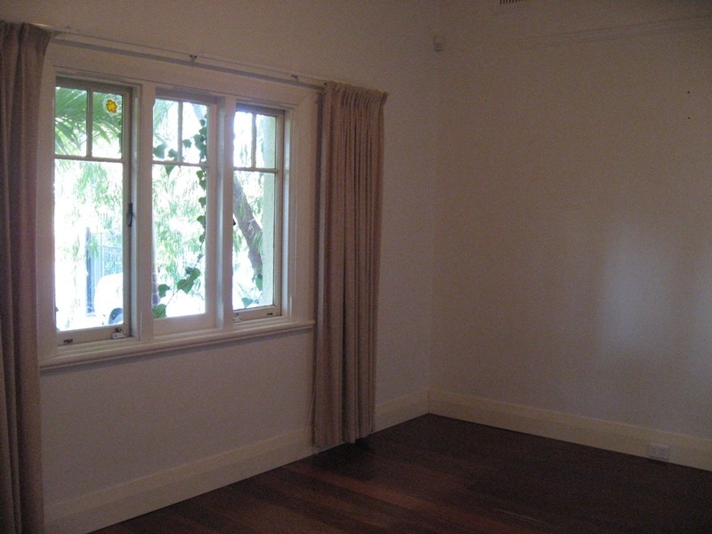 47  Raleigh Street, Carlisle WA 6101
