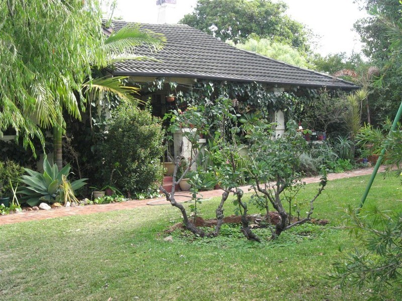 47  Raleigh Street, Carlisle WA 6101