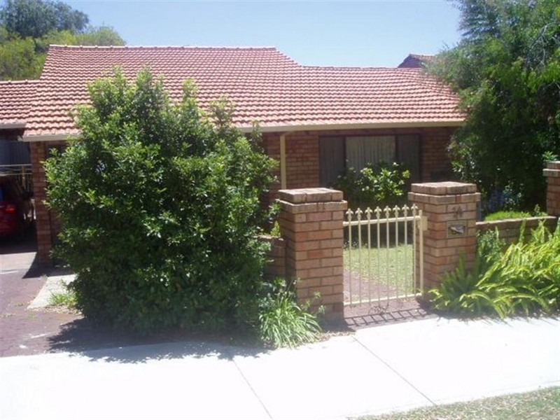 14 Ness Road, Applecross WA 6153
