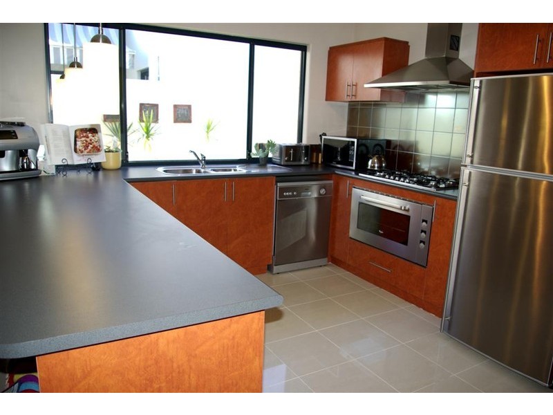 33 Paperbark Lane, Atwell WA 6164