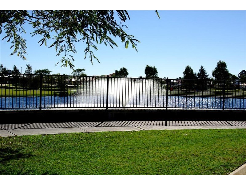 33 Paperbark Lane, Atwell WA 6164
