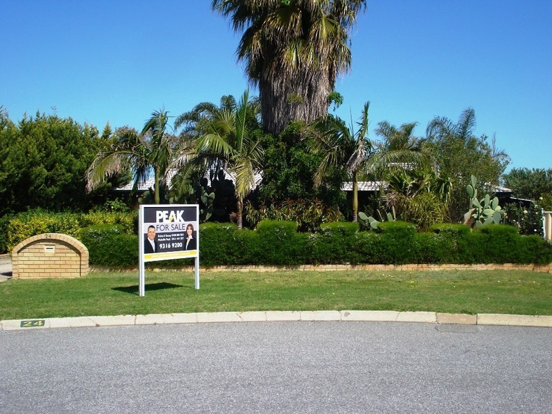 24 Zillner Close, South Lake WA 6164