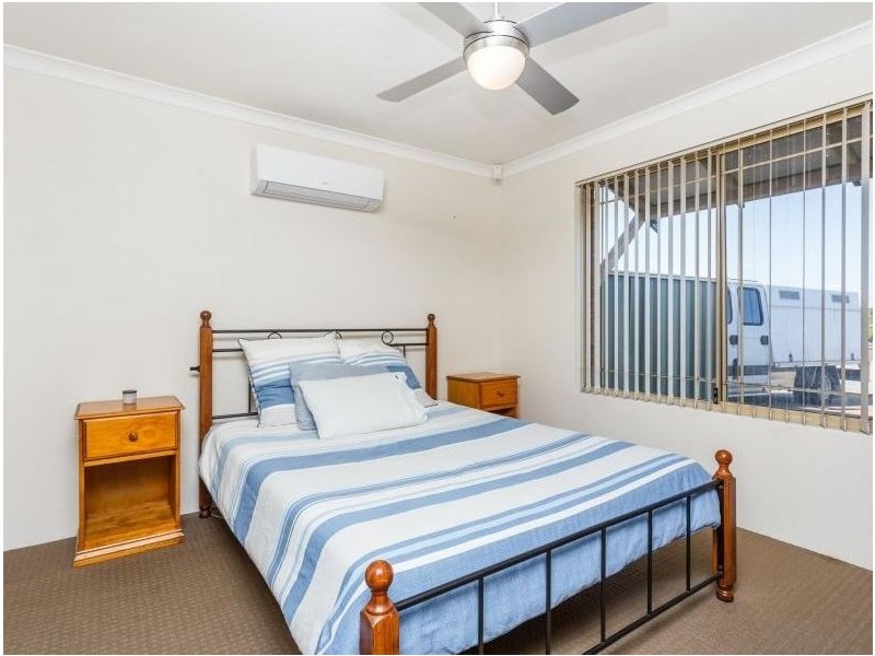 5 Minyon Circuit, Atwell WA 6164