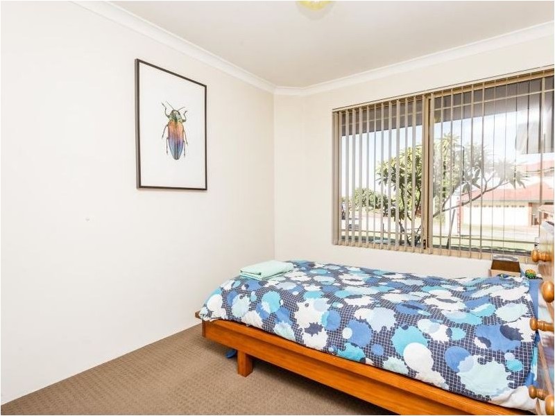 5 Minyon Circuit, Atwell WA 6164