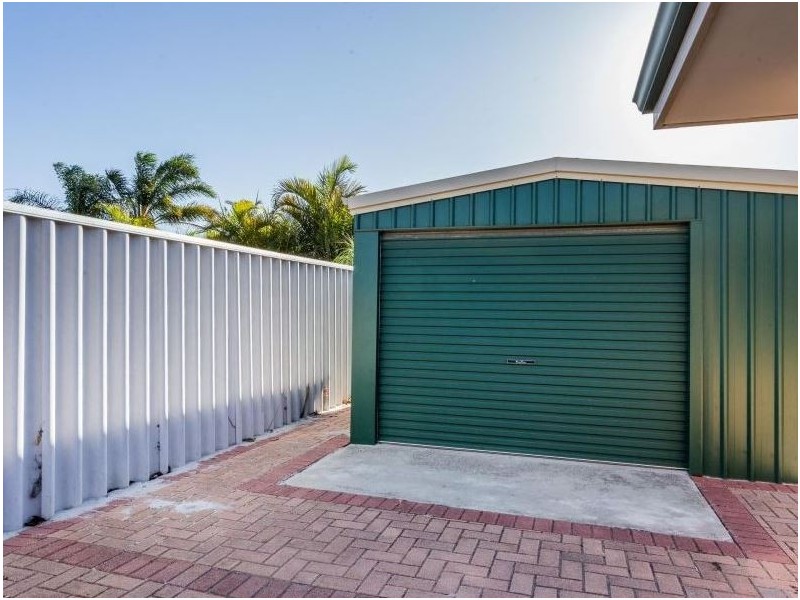 5 Minyon Circuit, Atwell WA 6164