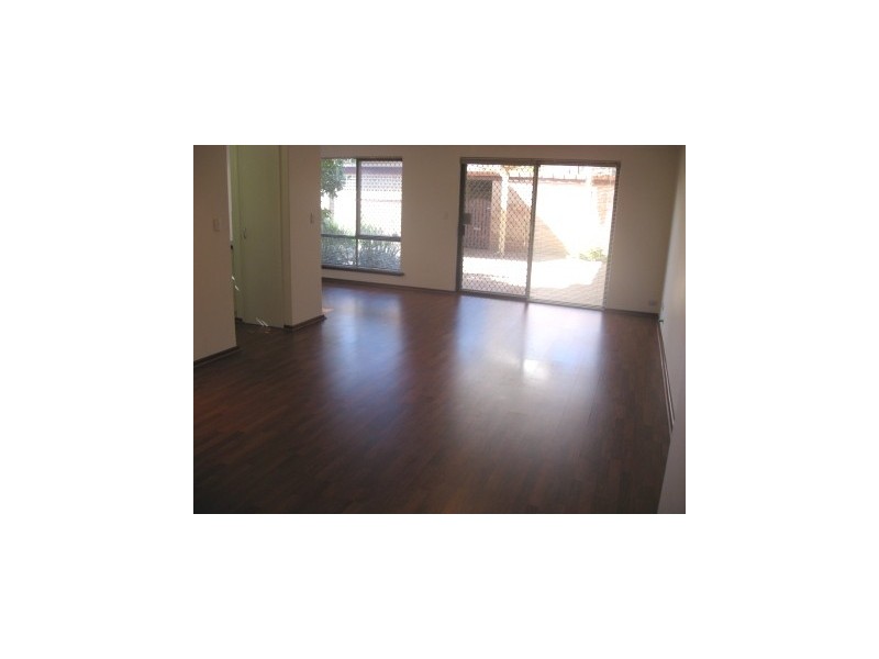 4/46 Ainsworth Loop, Booragoon WA 6154