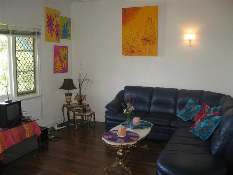 18 Ellison Street, Willagee WA 6156