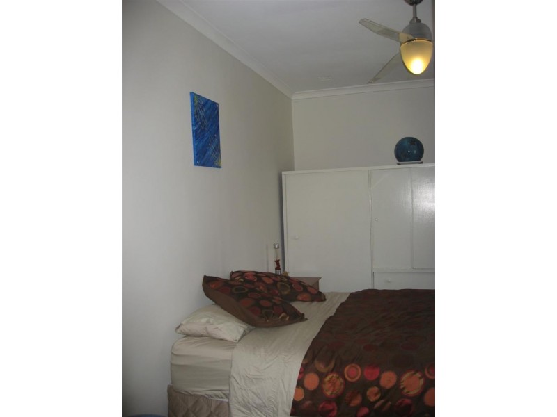 18 Ellison Street, Willagee WA 6156