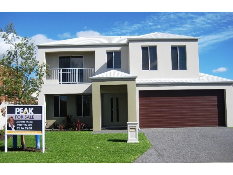 11 Kingsway Gardens, Canning Vale WA 6155