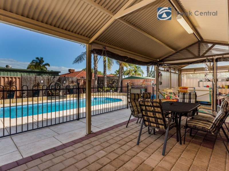 28 Folland Parade, Atwell WA 6164