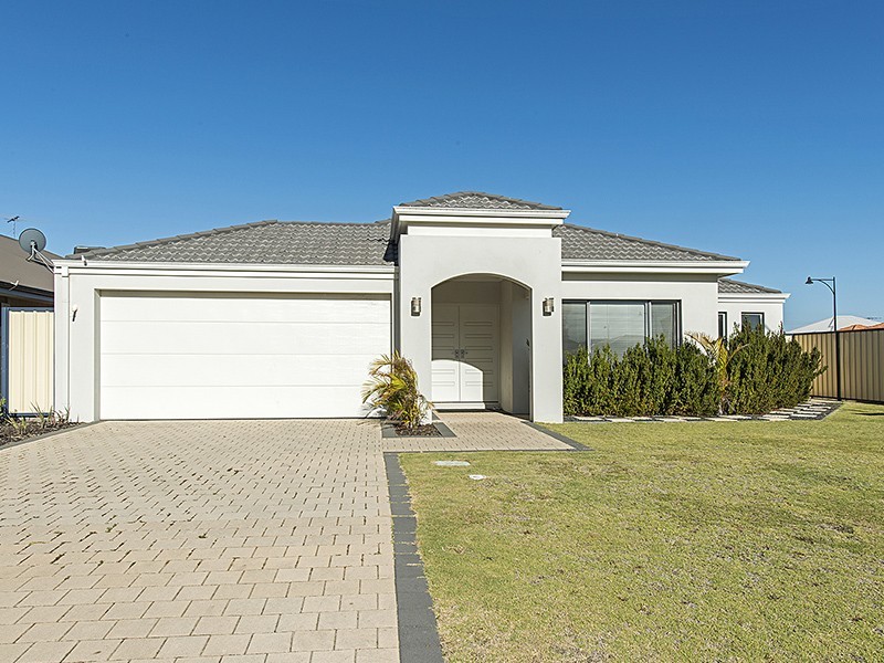 27 Oak Ridge Meander, Success WA 6164