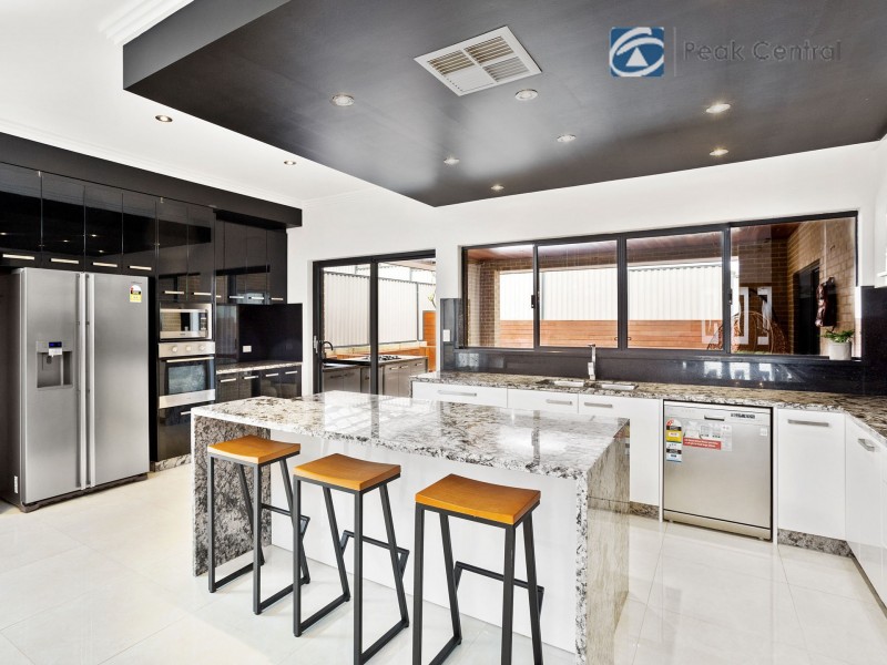 23 Majorelle Parkway, Aubin Grove WA 6164