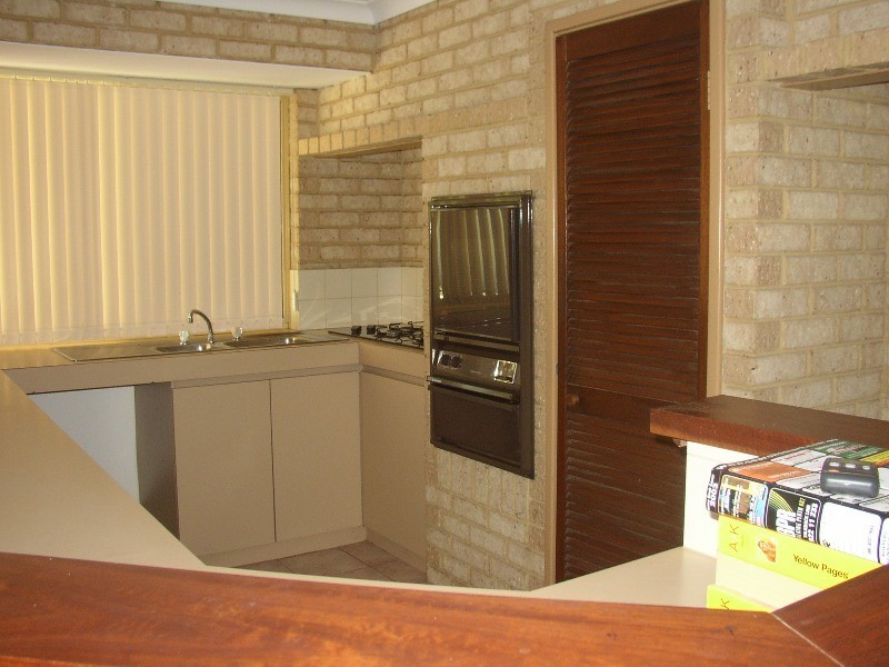 54 Ranford Loop, Kardinya WA 6163