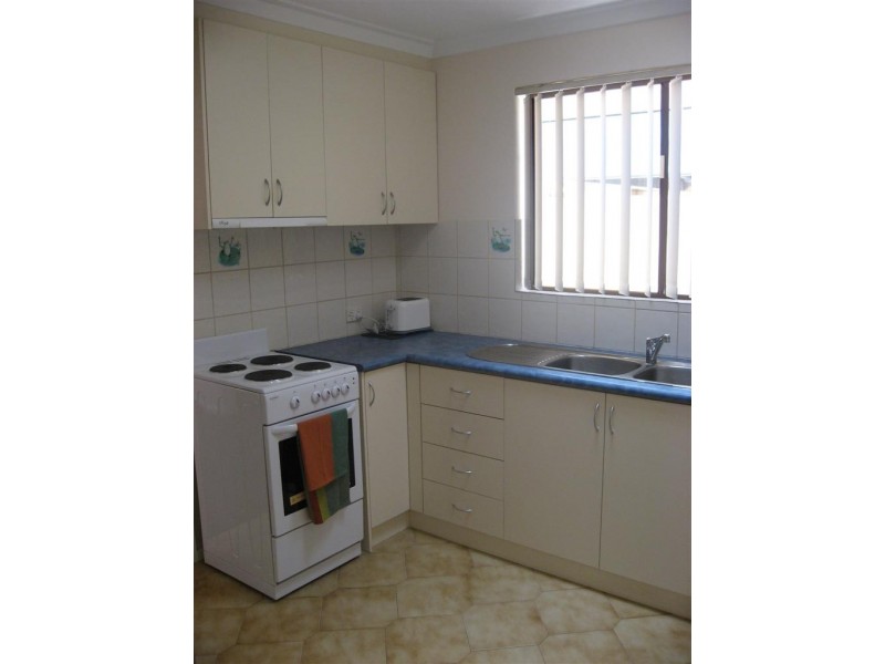 41  Davies Crescent, Kardinya WA 6163