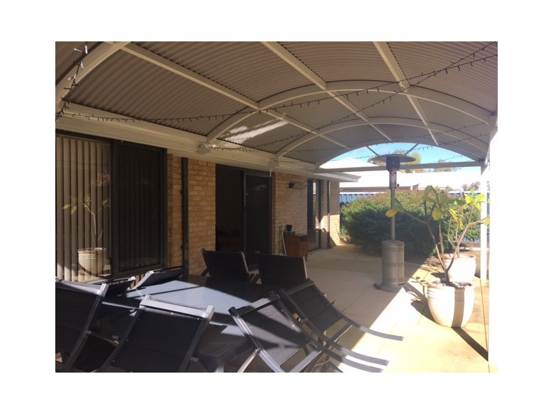 19 O’Farrell Close, Atwell WA 6164