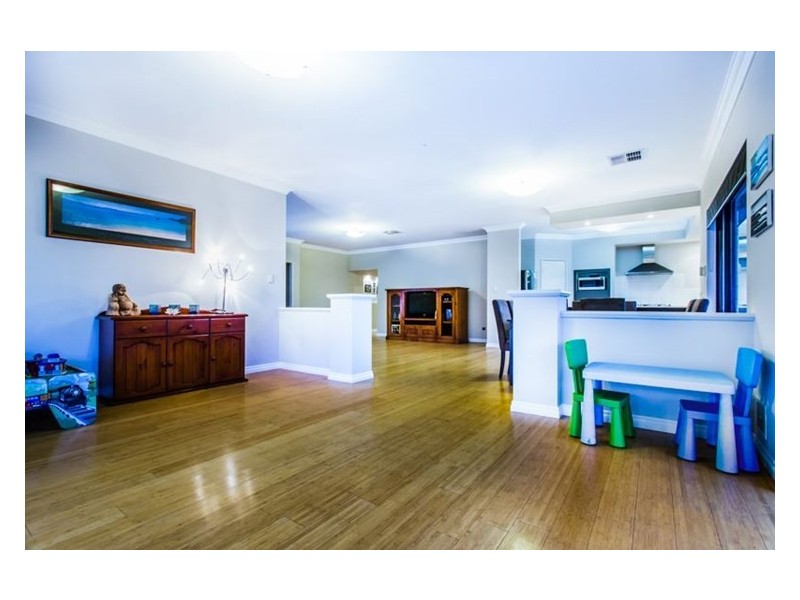 63 Princeton Circuit, Aubin Grove WA 6164