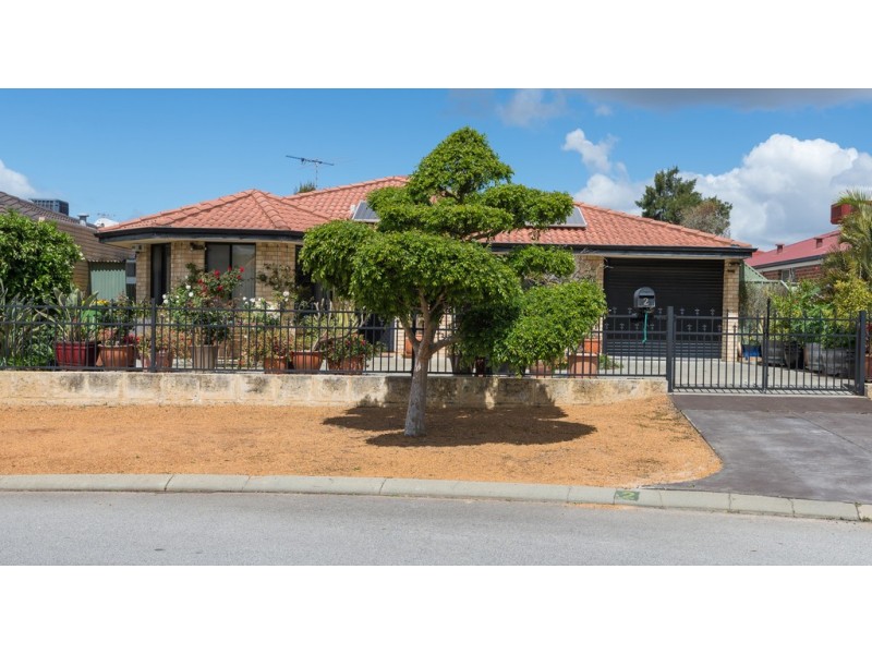 2 Tozer Loop, Atwell WA 6164