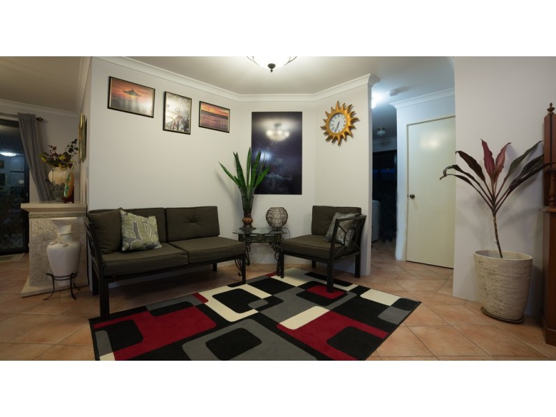 2 Tozer Loop, Atwell WA 6164