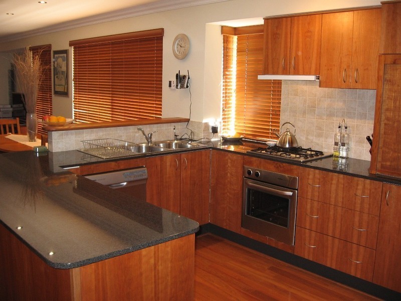 73A Kennedy Street, Alfred Cove WA 6154